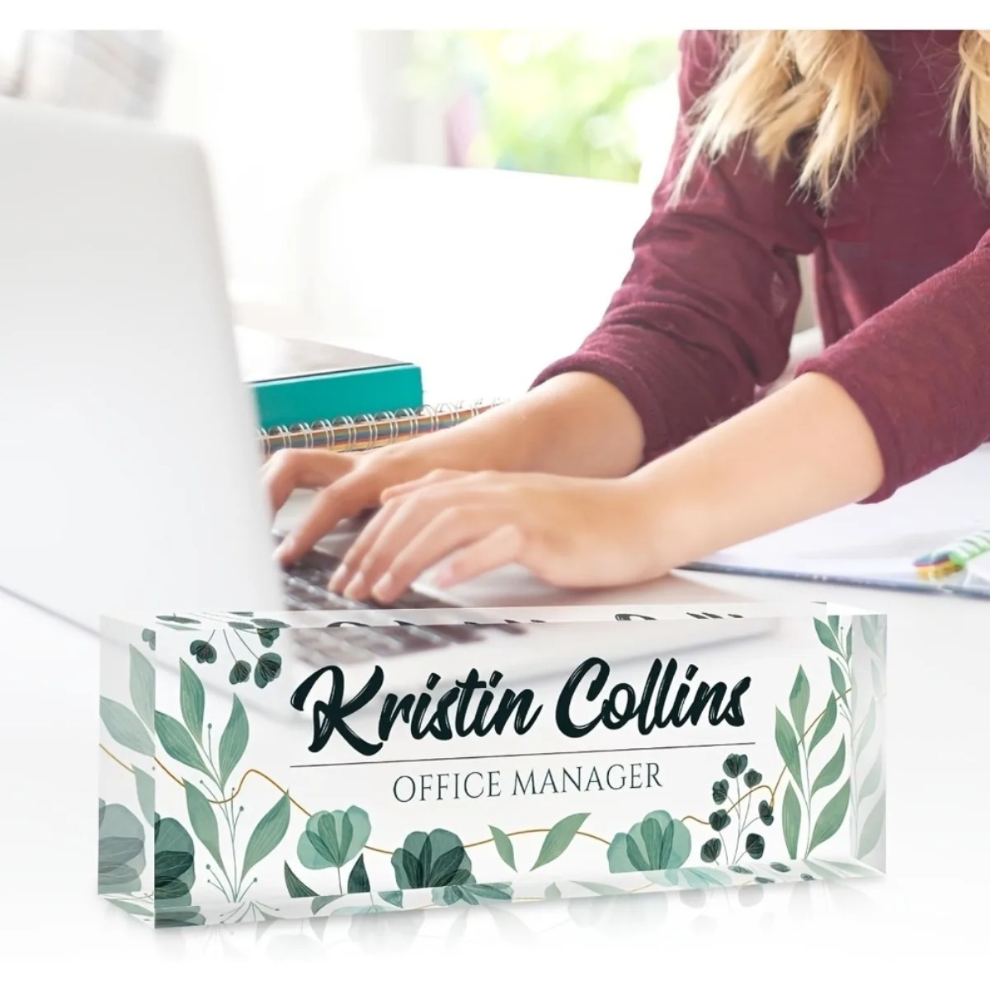 [2D Flat] Personalized Acrylic - Desk Name Plate のレビューと価格