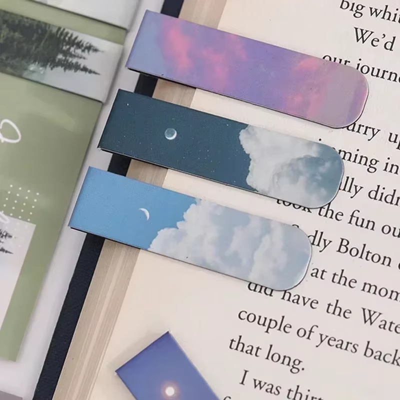 2pcs Fantasy Landscape Themed  - Bookmark Magnetic Clip のレビューと価格