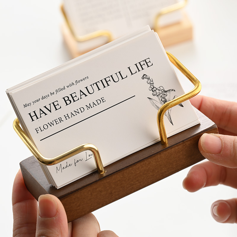 Wooden Business Card Holder Me - Desk Name Plate のレビューと価格