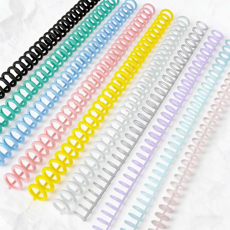 A4 Plastic 30-Hole Loose Leaf  - Binding Comb Plastic のレビューと価格