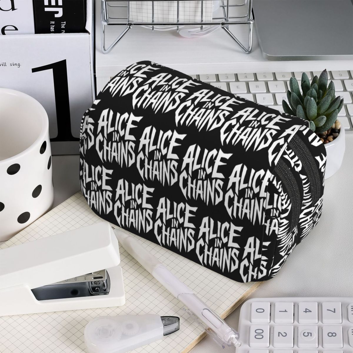 Alice In Chains Rooster Dirt L - Stationery And Office Supply Chain のレビューと価格